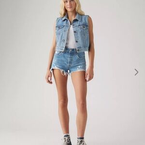 EUC Levi's Medium Blue Jean Shorts